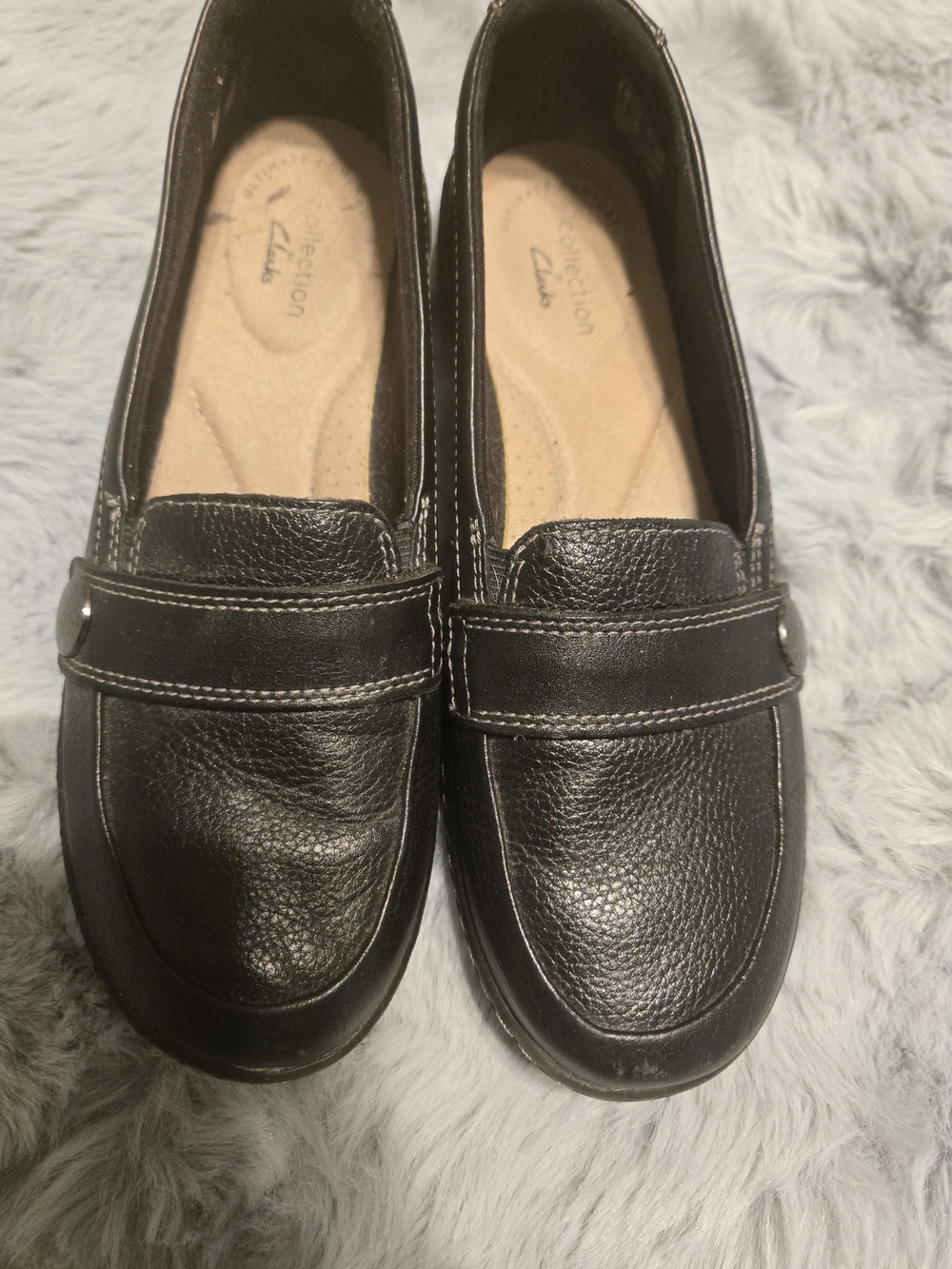 Clarks Collection Cora Daisy Black Tumbled Leather Loafers